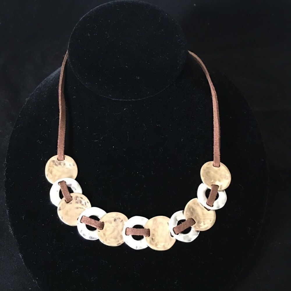 Viola Hammered Metal Chain Necklace Earring Set